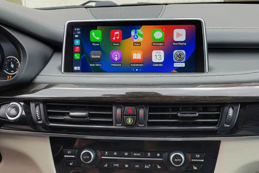 CarPlay activat pe BMW X5 F15